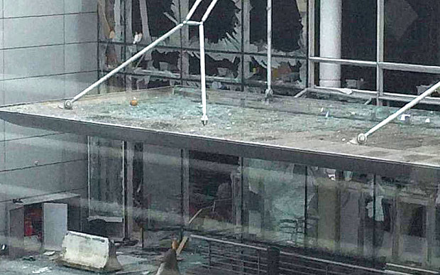 Damage_at_Brussels_3598759b